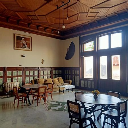 Hotel Niagara Lawang Eksteriør billede